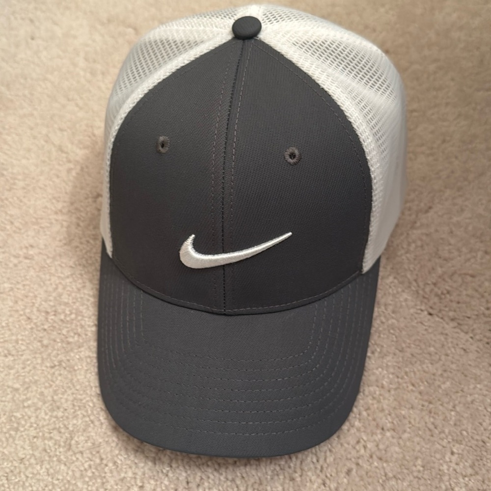 NWOT Nike Legacy 91 Dri-Fit Hat